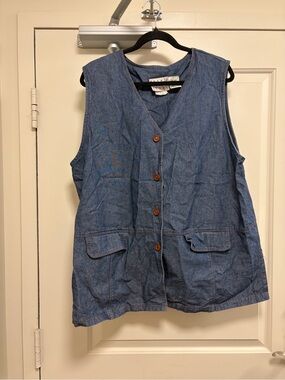 Vintage Blue Denim Button-Front Vest